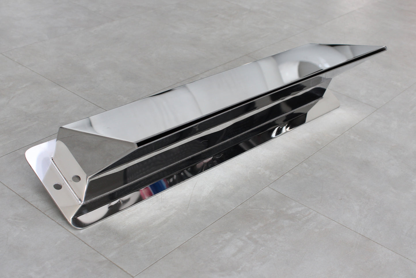 Lame d'eau en forme de Bec Largeur 50cm