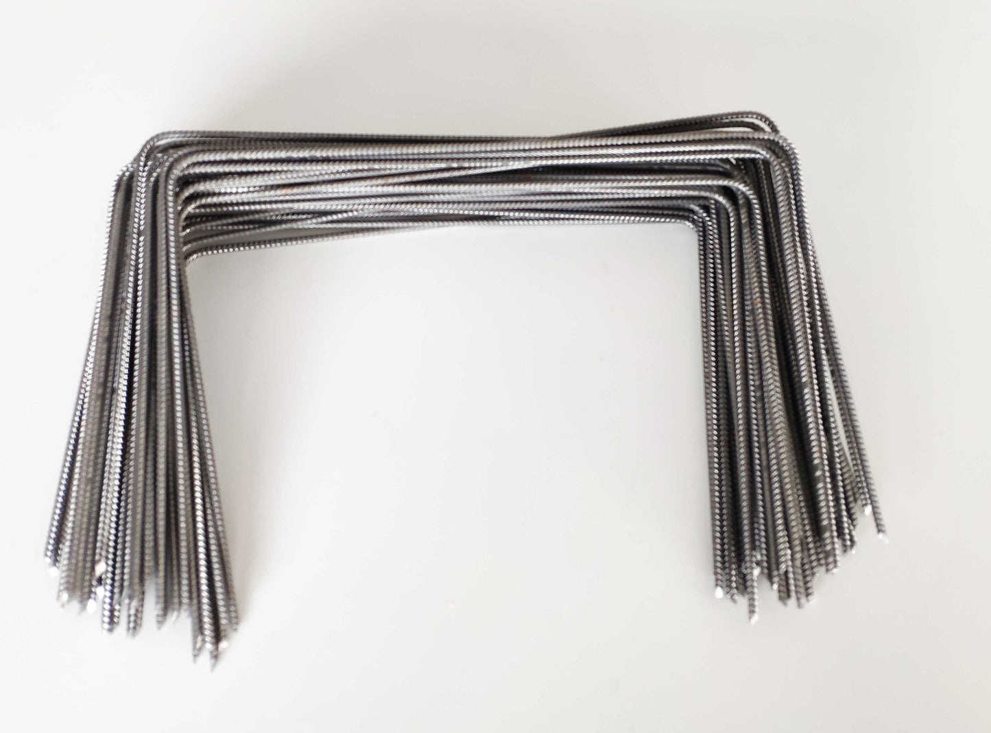 Agrafes XL pour Toile de paillage (Lots de 10 ,20, 30, 50, 100 ou 200)